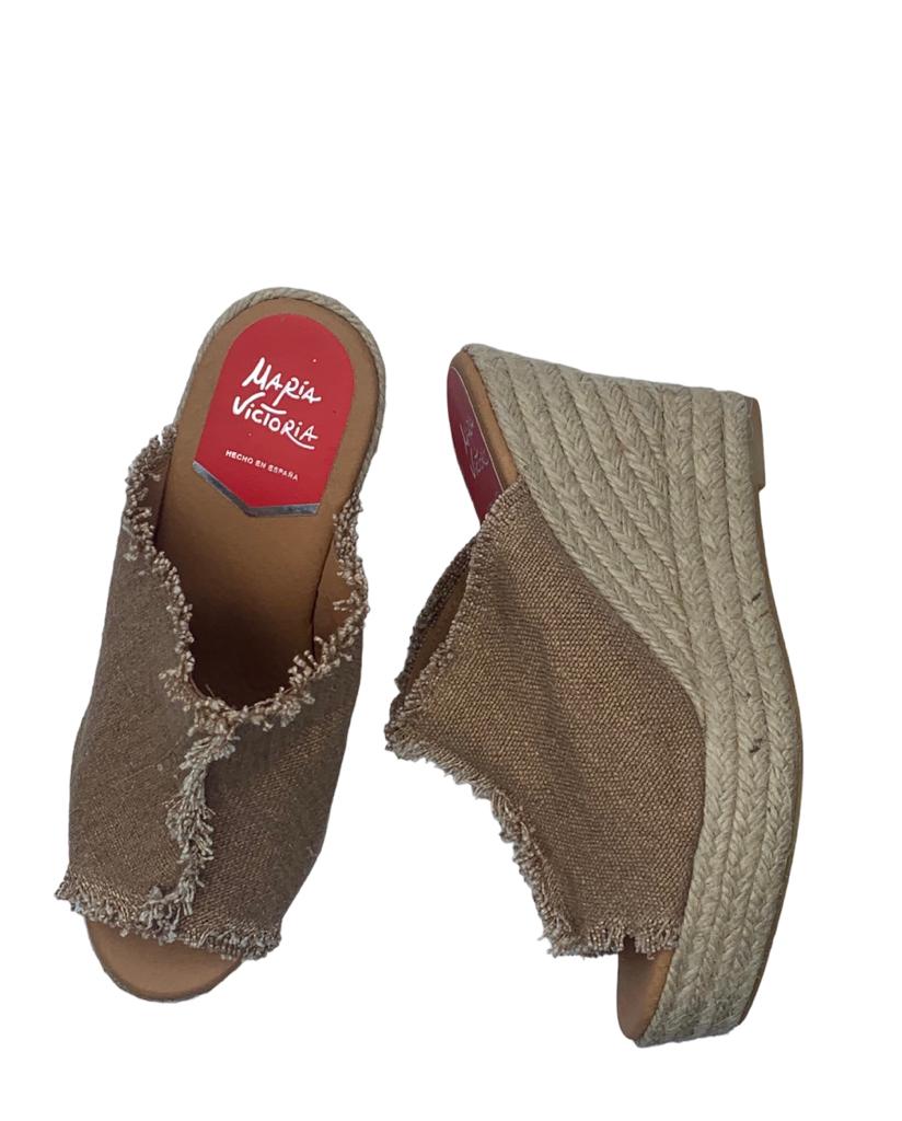 Zuecos de cuña de esparto Maria Victoria Bocao - Tu tienda zapatos online